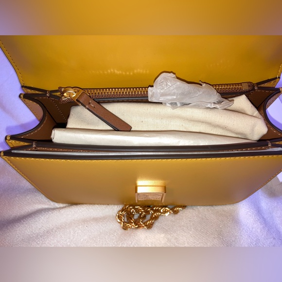 BNWT!! Tory Burch High Demand Elenor chain shoulder bag - Picture 8 of 14